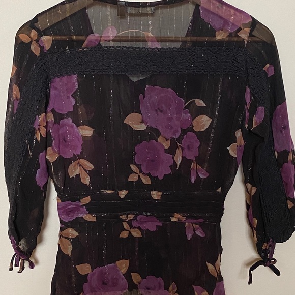 Corset Like Top with 40 Buttons - Picture 2 of 3